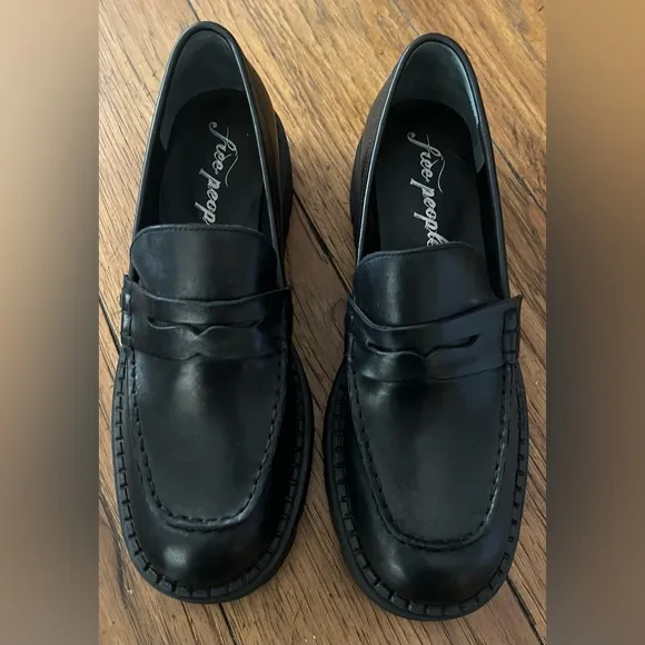 Free People Black Lyra Lug Sole Loafer Shoes New 8.5