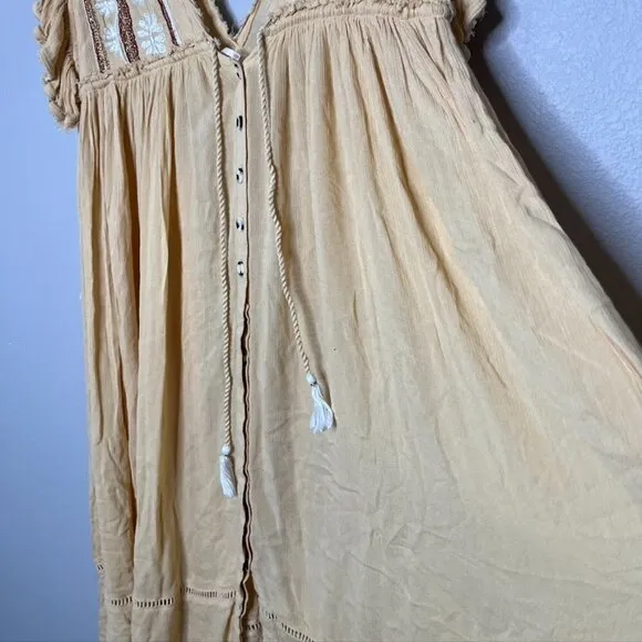 Free People Boho Dreams Deep V Embroidered Creamy Buttercup Midi Dress XS