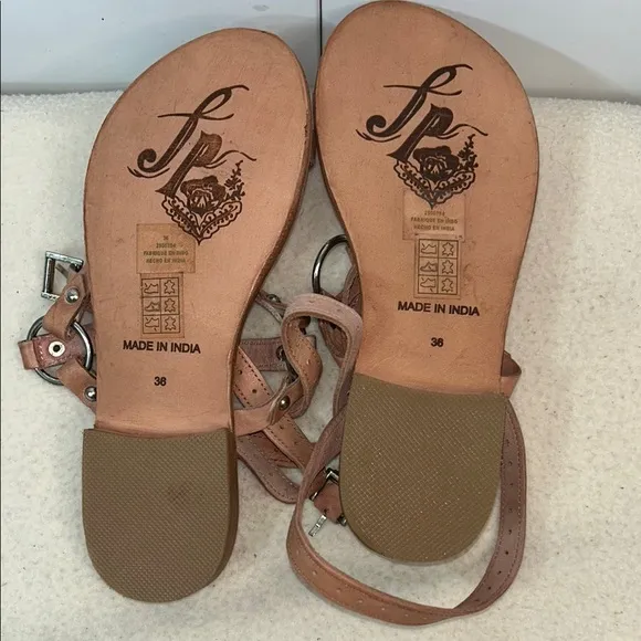 Free  people byron bay wrap sandals (B2)