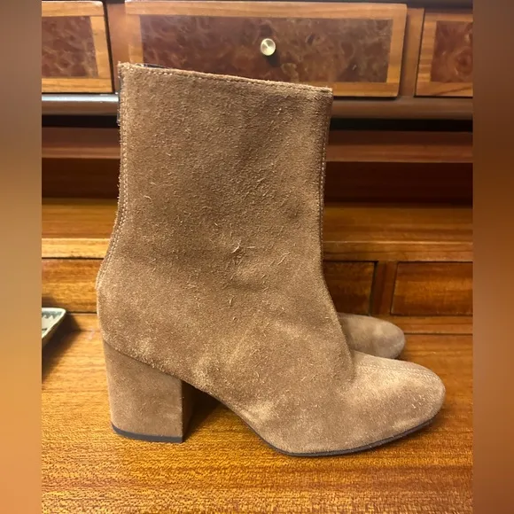 Free People Cecile Ankle Boots size 35 USA size 5 Tan color