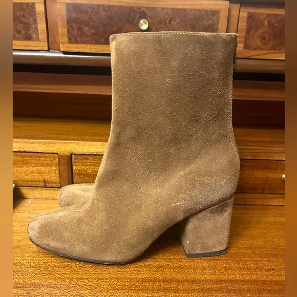 Free People Cecile Ankle Boots size 35 USA size 5 Tan color