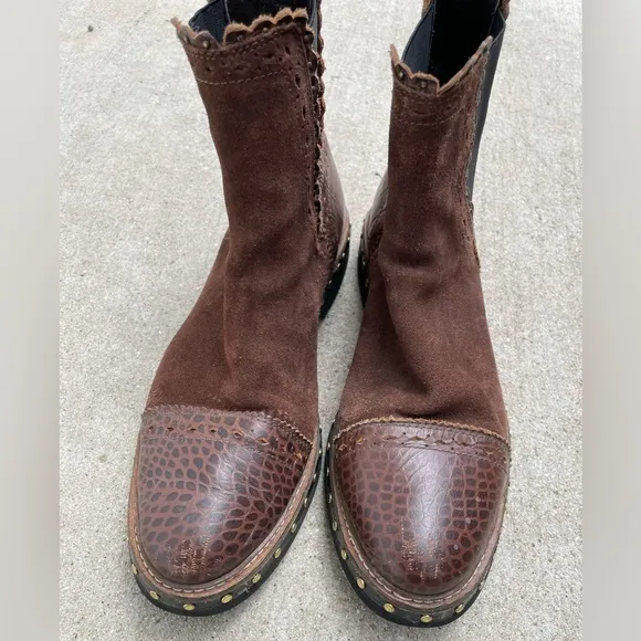 Free People Chelsea Brown Leather Ankle Boots