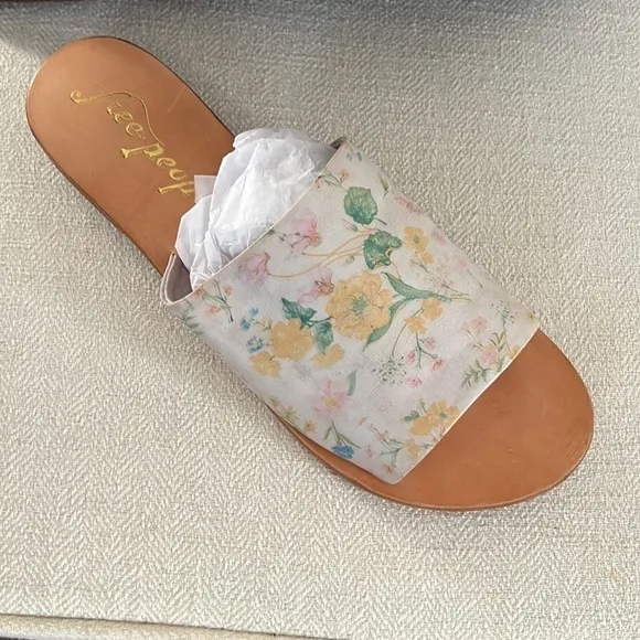 Free People Floral Slides Casual Satin Sandals Women’s BOHO Leather NIB