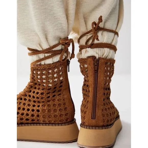 Free People Luca Lace Up Sandals Women's 6‎ Tan Woven Suede Boho Gladiator NIB