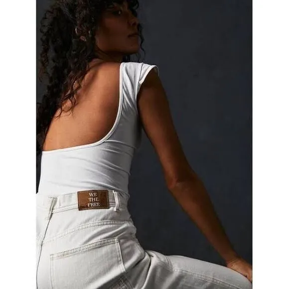 Free People Piper Mid Rise Crop Wide Leg Jeans Size 32. B20