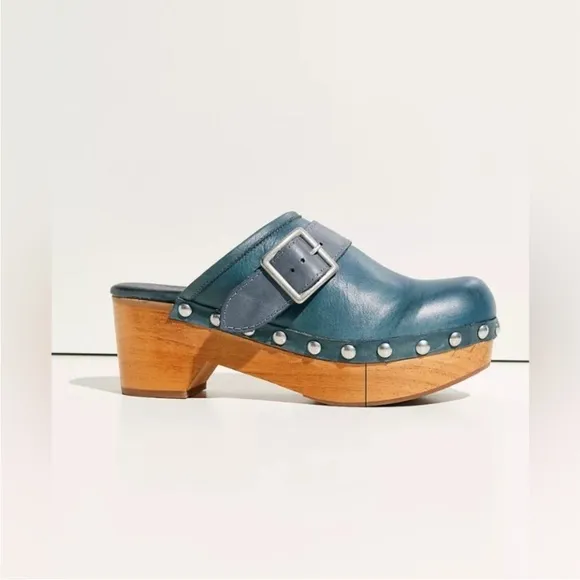 Free People Shoes Culver City ClogBlue with Wooden Heel Size 38 1/2
