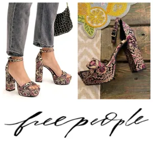 Free People Vegan Sandal Heel Platform Fabric Print Ankle Strap Gold Black Sz 9