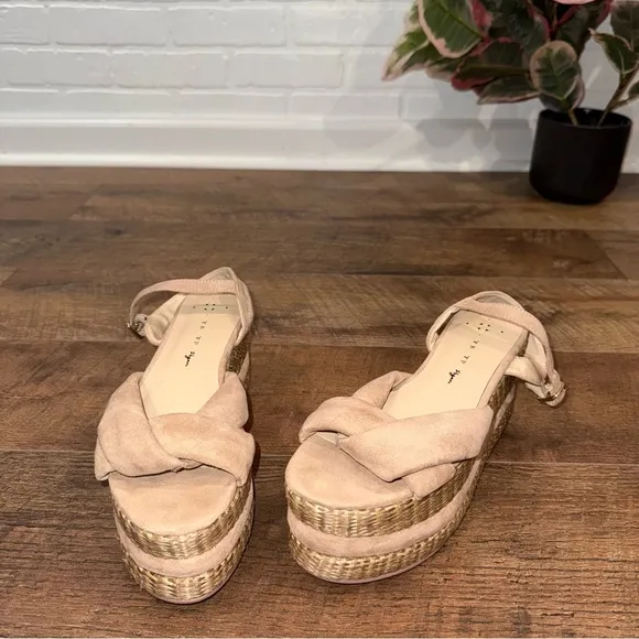 Free People Vegan Women's Tan Platform Sandals