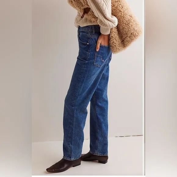Free People We The Free Zane Relaxed Slim Jeans. NWT. Mellow blue