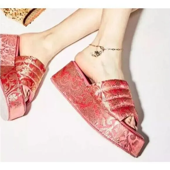 Free People Women's Sz 38.5 US 8.5 Coral Almost Paradise Platform Sandals