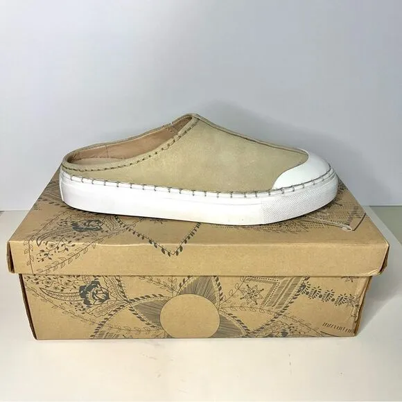 Free People Juno Slip On Sport Sneakers Cafe Tan Suede and White Size NIB