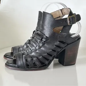 Freebird Bongo Distressed Bohemian Black/Gray Leather Sandals