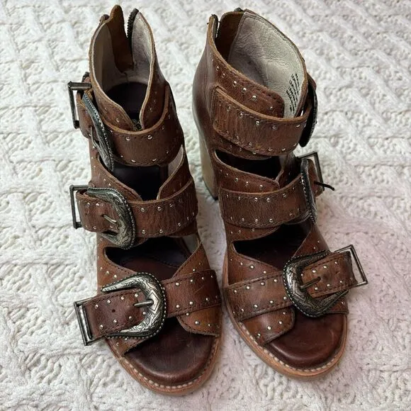 Freebird By Steven Western Boho Heeled Sandal‎ Triple Buckle Leather Sz 7 NWOT