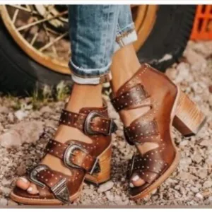 Freebird By Steven Western Boho Heeled Sandal‎ Triple Buckle Leather Sz 7 NWOT