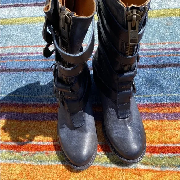 FREEBIRD! Stylish Black Leather Buckle Boots