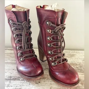 Freebird wine Borow, size 9