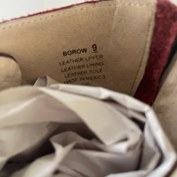 Freebird wine Borow, size 9