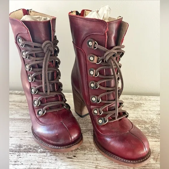 Freebird wine Borow, size 9