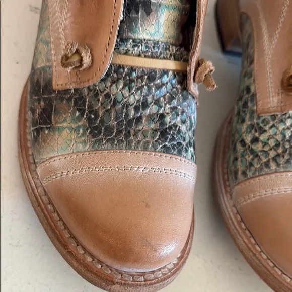 Freebird Women's Shoes