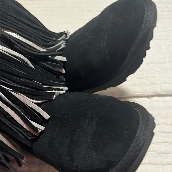 Fringe Black Suede girl Boots size 4
