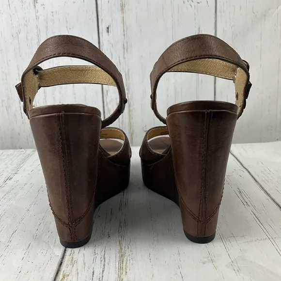 Frye Corinna Campus Brown Leather Wedge Sandals Womens Size 8.5 Boho Open Toe