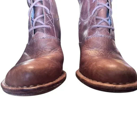 Frye Villagerlace 7.5 RARE Leather boots Classic Bohemian Chic Lace up w/Zip