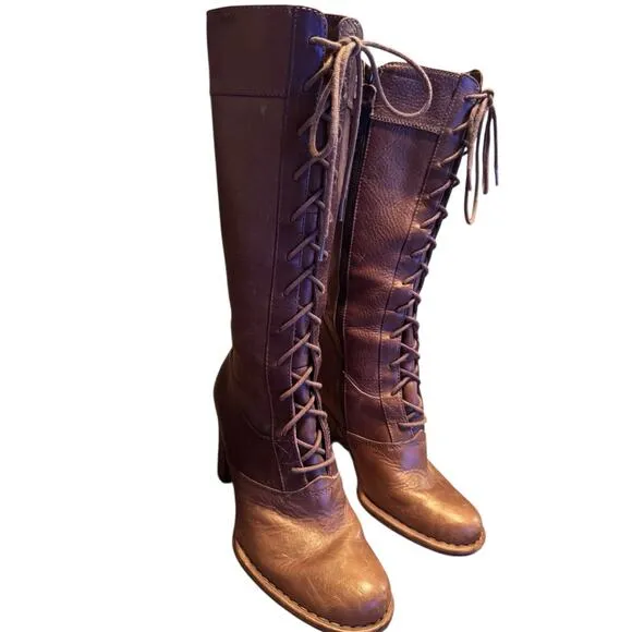 Frye Villagerlace 7.5 RARE Leather boots Classic Bohemian Chic Lace up w/Zip