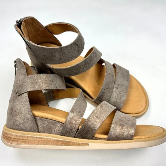 Garnet Hill Luna Sport Sandals Women 38 US 8‎ NWOB $169 Zip Closure Wedge
