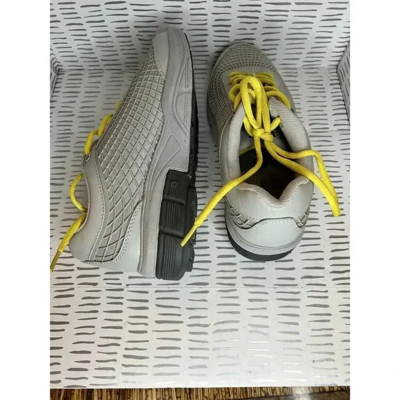GDefy Gravity Defyer Comfort Light Gray Yellow  TB9011FGY-M Men’s  7.5 Women’s 9