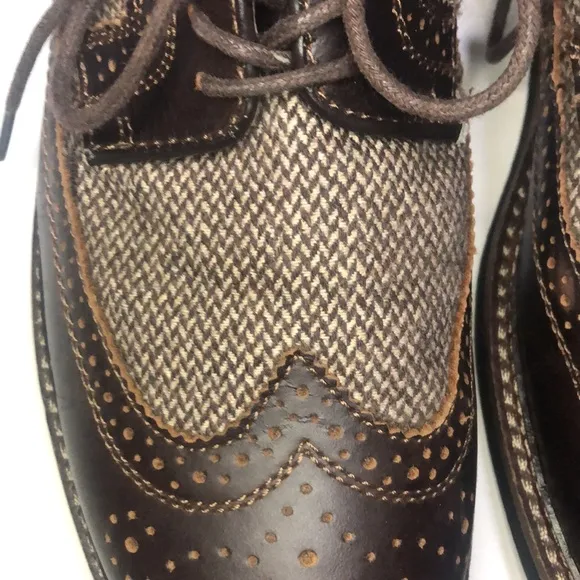 GH Bass Co Mens Bremmer Wingtip Oxford Dress Shoes Brown Herringbone Leather 9D.