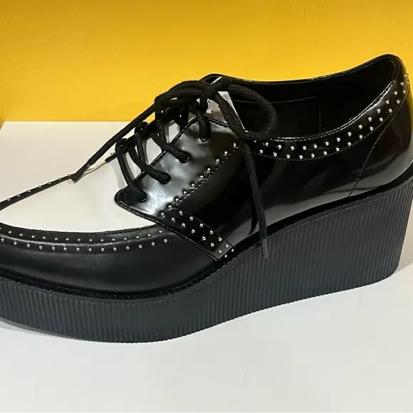 Gianni Bini Colorblock Studded Creeper Shoes 9.5 Oxford lace up Platform wedge