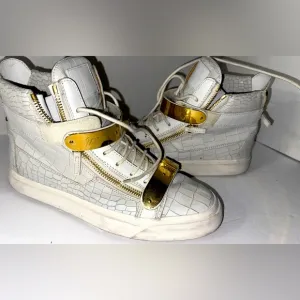 Giuseppe men’s croc embossed Gold and White High-Top Sneakers size 10