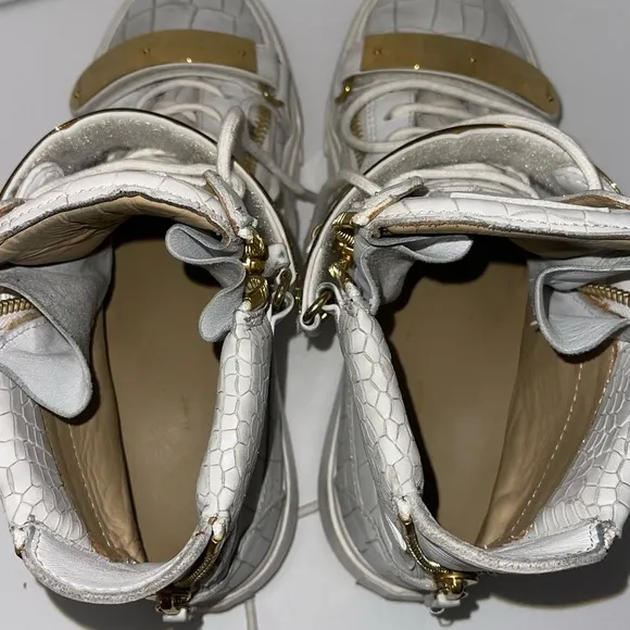 Giuseppe men’s croc embossed Gold and White High-Top Sneakers size 10