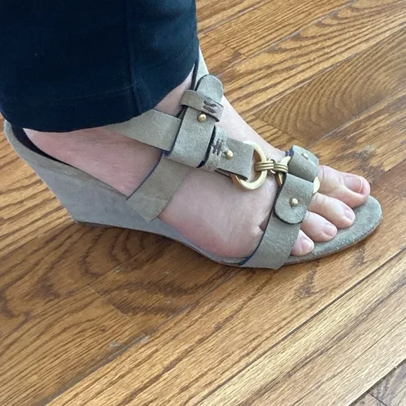 Giuseppe Zanotti suede wedge sandals size 7.5