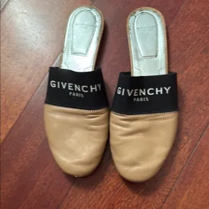 Givenchy Women's Black Mules &amp; Clogs Leather with DUST BAGS
