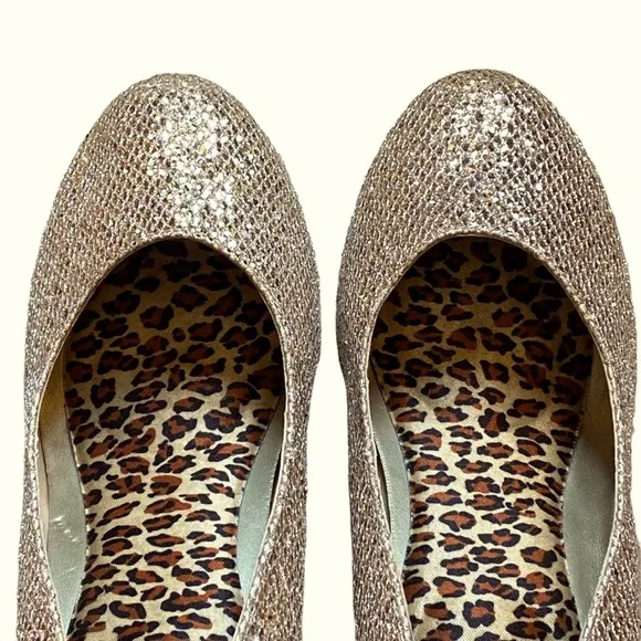 Gold Glitter Sparkly High Heeled Platform Pumps CD size 9M