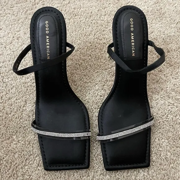 Good American Black and Gold Women's Heels size 12 chic girly party