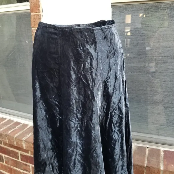 Gorgeous Vintage Double D Ranch Western cowgirl goth Crushed Velvet skirt