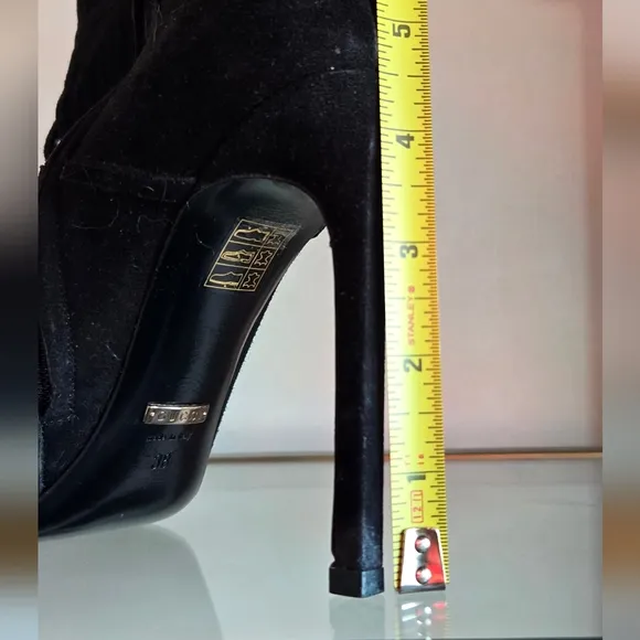 Gucci Black Fringe Becky Open Toe Ankle Boots