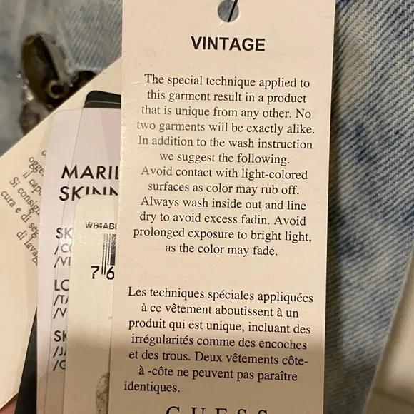 Guess Womens’s Marilyn 3 zip embellished skinny jeans.