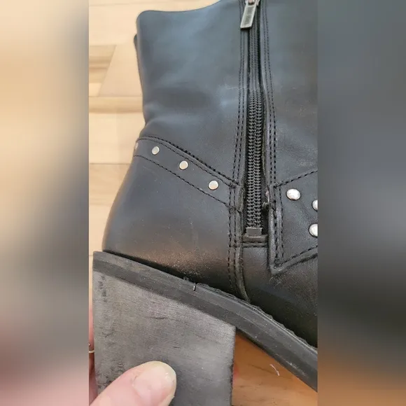Harley-Davidson Macie Studded 8&quot; Black Leather Boots With 2.65&quot; Heel.