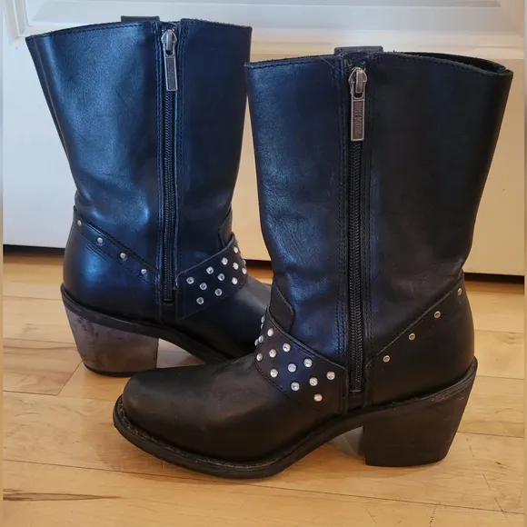 Harley-Davidson Macie Studded 8&quot; Black Leather Boots With 2.65&quot; Heel.