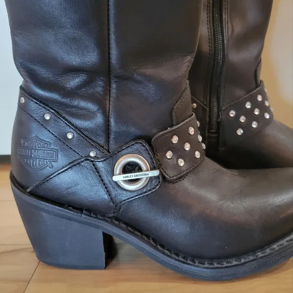 Harley-Davidson Macie Studded 8&quot; Black Leather Boots With 2.65&quot; Heel.
