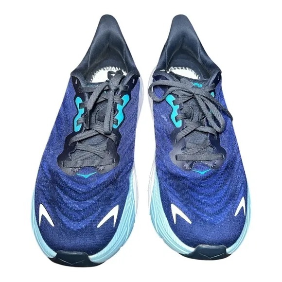 Hoka men’s Arahi 6 Blue and White Running Shoes size 7.5D