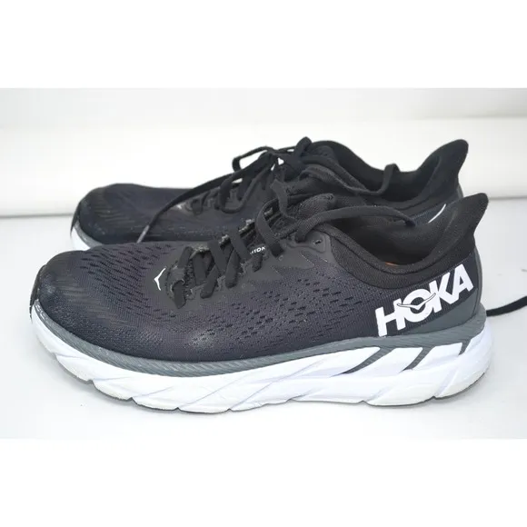 Hoka One One Clifton 7 Women's Size 7.5 Running Shoes Black White 1110509 BWHT