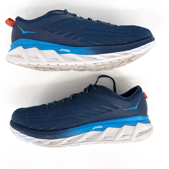 HOKA ONE ONE | Men’s Arahi 4 Road Running Shoes in Majolica Blue | 11.5 Wide