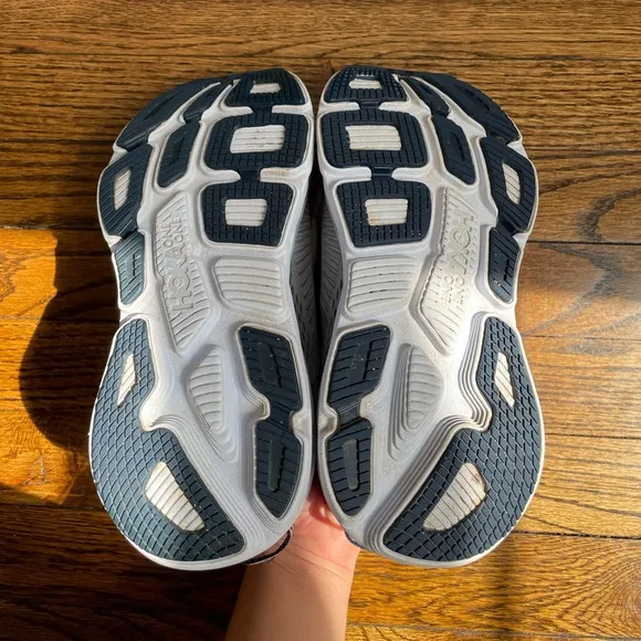 Hoka One One Womens Bondi 7 Gray Running Shoes Sneakers Size 7 Lunar Rock