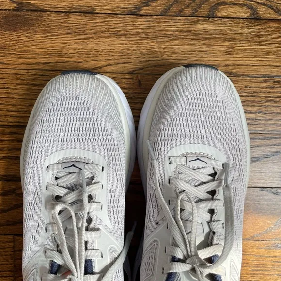 Hoka One One Womens Bondi 7 Gray Running Shoes Sneakers Size 7 Lunar Rock