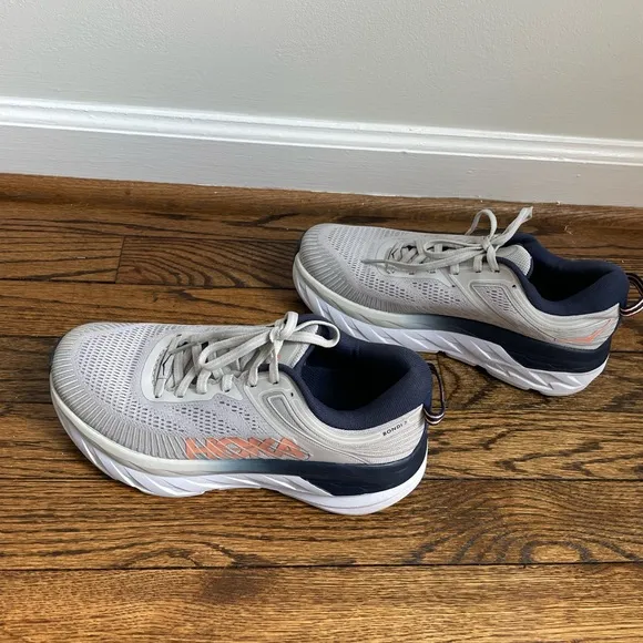 Hoka One One Womens Bondi 7 Gray Running Shoes Sneakers Size 7 Lunar Rock