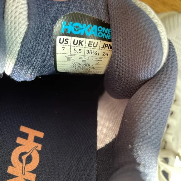 Hoka One One Womens Bondi 7 Gray Running Shoes Sneakers Size 7 Lunar Rock